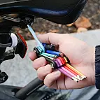 Multitool arc-en-ciel 9 en 1