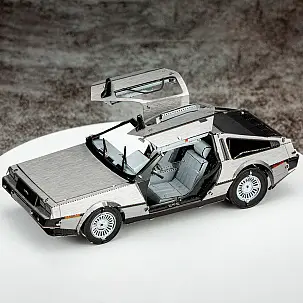 Kit de construction 3D Metal Earth : DeLorean Retour vers le futur