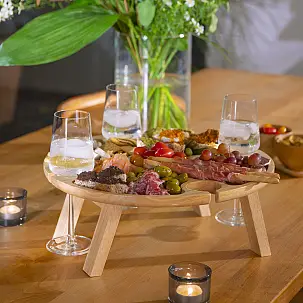 Planche de service en bois pour les hors-d'œuvre