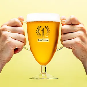 Tasse à bière trophée