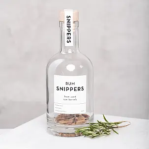 RHUM SNIPPERS. Faites votre propre rhum en bouteille. 350ml 