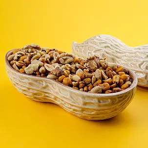 Bol à goûter en forme de cacahuète