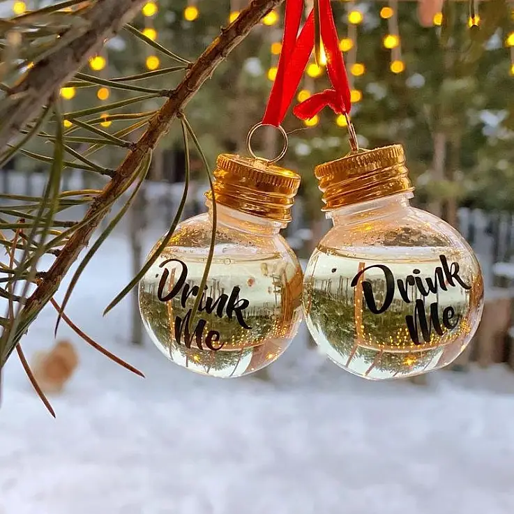 Boules de Noël à remplir de boissons