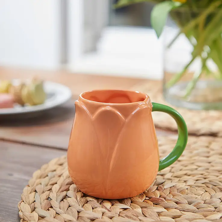 Mug en forme de tulipe